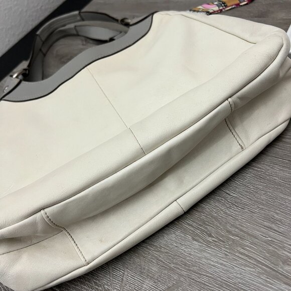 Coach Lynn White Leather Hobo Bag - Picture 3 of 7